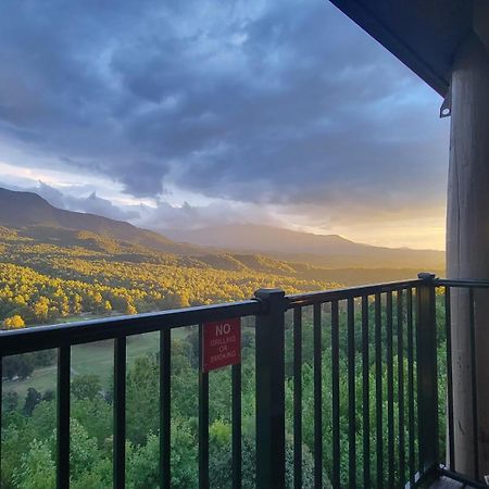Stairway To Heaven, Breathtaking Mtn Views Indoor Pool & Hot Tub Leilighet Gatlinburg Eksteriør bilde